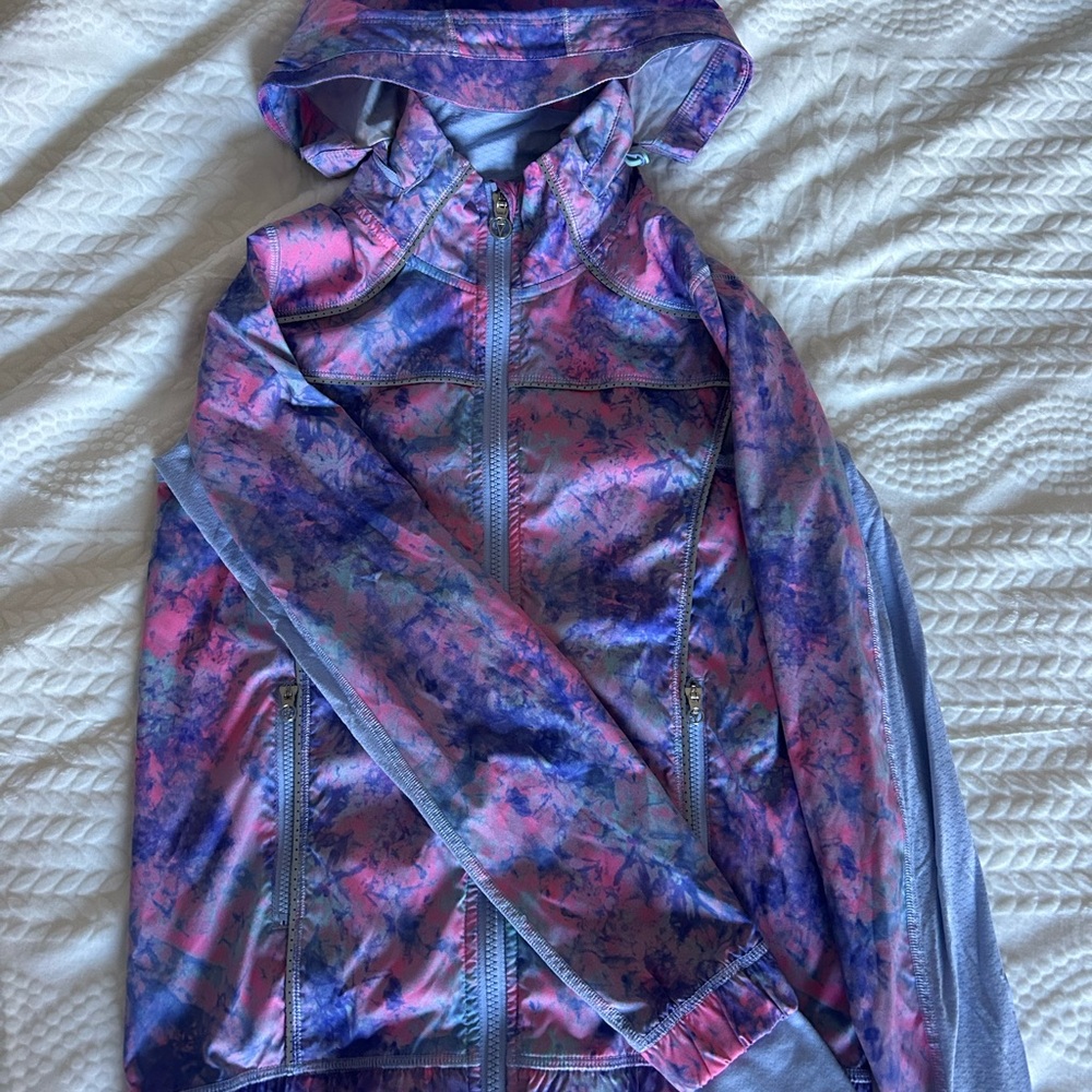 Ivivva windbreaker